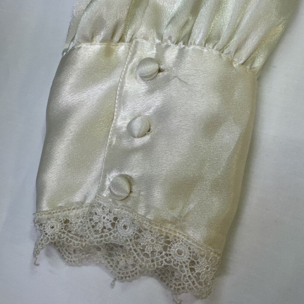 Y2K Ivory Satin Lace Blouse Womens 14 Romantic Coquette Pearl Buttons READ - Picture 3 of 10
